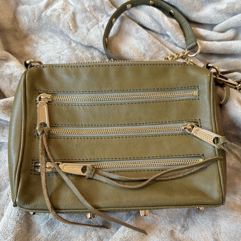 LAST CALL - REBECCA MINKOFF Moto 3 Zipper Crossbody Bag in Olive Green